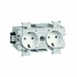 Rabatt 👏 Hager Steckdose 2f Rws Mt GEB-K IP20 ZP Horiz/vert Zentralpl GS20019010 ✨